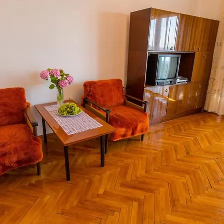 House Lovro Case de vacanță Novi Vinodolski