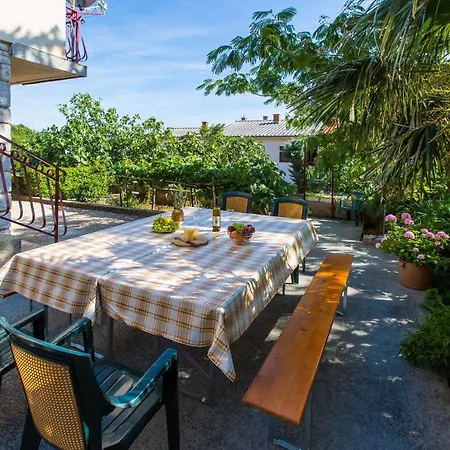 House Lovro Case de vacanță